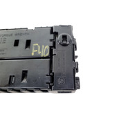 1996-2002 BMW Z3 Front Driver Left Cabin Fuse Box, 61-13-8-380-689, F040, OEM, 1996, 1997, 1998, 1999, 2000, 2001, 2002