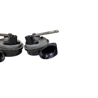 1996-2002 BMW Z3 High/Low Note Horn Assembly, 61-33-8-407-730, 61-33-8-407-739, F040, OEM, 1996, 1997, 1998, 1999, 2000