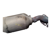 2003-2005 Toyota 4Runner Right Exhaust Manifold, V8 8Cyl 4.7, 17104-50180, F042, OEM, 2003, 2004, 2005