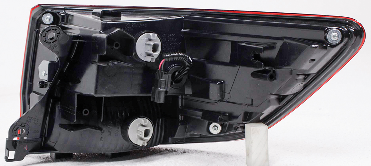 OEM Acura MDX Left Driver Side LED Tail Lamp – 33550-TZ5-A02 / 33550-TZ5-A01