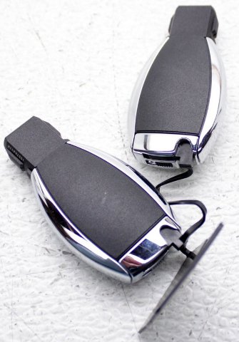 OEM Mercedes-Benz C-Class Key Fob Entry Remote 205-905-98-04