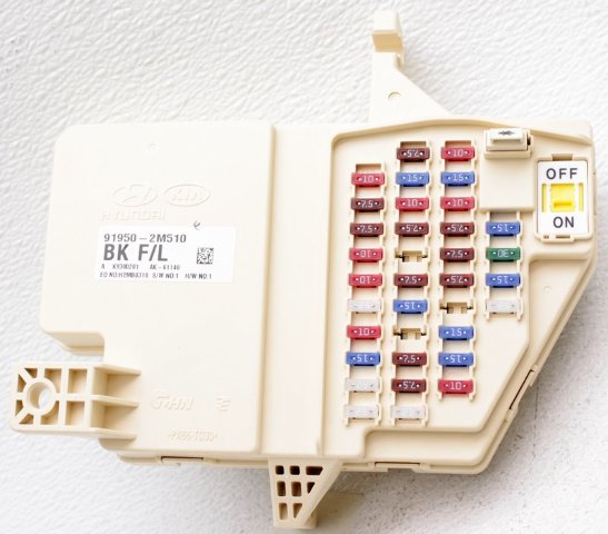 Hyundai Genesi Fuse Box - Wiring Diagrams