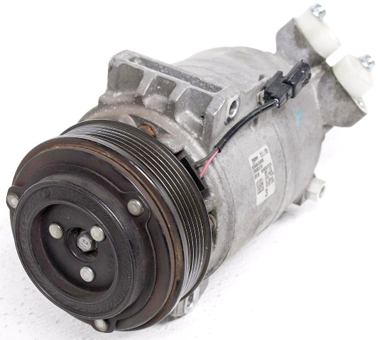 Taxi NEW A//C Compressor for Chevrolet City Express /& Nissan NV200