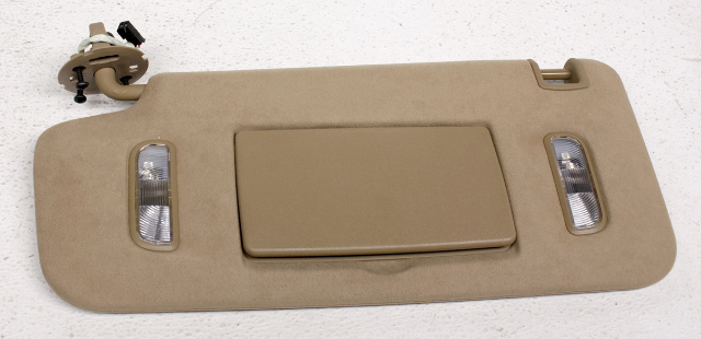 OEM Cadillac XT5 Left Driver Side Sun Visor 84232915 | eBay