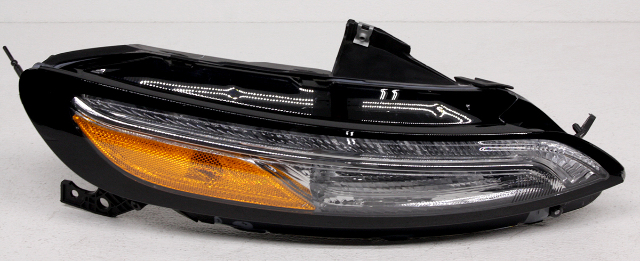 Blemished Small inner lens flaw. Park lamp, turn signal and DRL. Mounted between bumper cover and fender. Lens surface has other small scratches. May have other minor imperfections. Please match part numbers before purchasing.** ### Photos ![