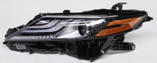 Blemished Black trim style, ONLY for XSE models. LED with triple bar DRL (Daytime Running Lamp), static (NON-adaptive) headlamps. Lens surface may have minor marks from storage. May have other minor imperfections. Please match part numbers before purchasing.** ### Photos ![