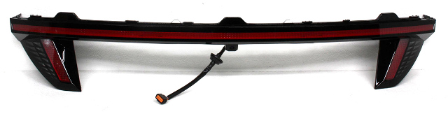 Blemished Lens surface is nice genuine OEM part. Part is in good condition. Please verify the part number with your local Hyundai dealer using your VIN and the part number provided before purchasing.** ### Photos ![