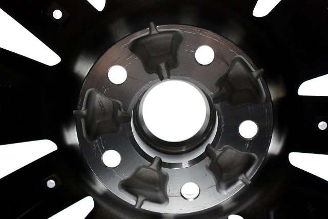 Yumaページ Amazon.com: 095000-6980 8-98011604-5 Common Rail Diesel Fuel