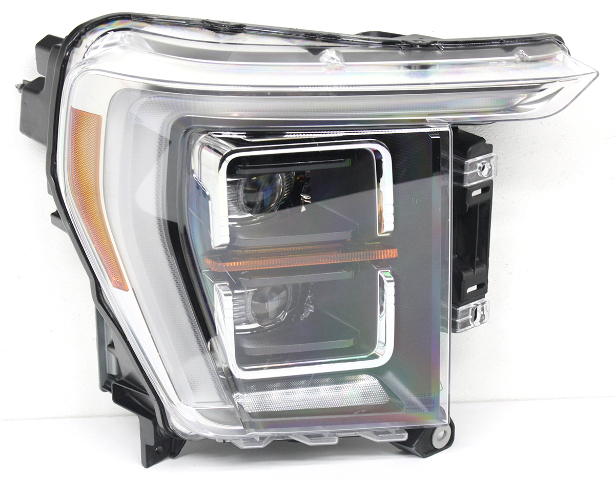 Blemished Housing has been repaired. FITMENT NOTES: Bright bezel. LED type with Projector, with Adaptive type headlamps. Lens surface may have minor marks from storage. May have other minor imperfections. Please match part numbers before purchasing.** ### Photos ![