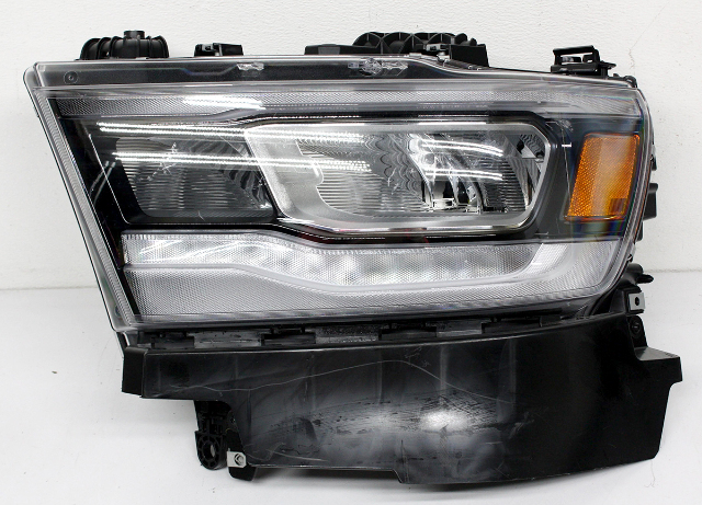 Blemished Chrome bezel (Option code MFP), LED with Reflector type (Option code LPX) Lens surface may have minor marks from storage. May have other minor imperfections. The color of the part can look different, on different monitors. Multiple similar items in stock; item received may not be exactly as pictured but will be as described. Please match part numbers and double check the color before purchasing.** ### Photos ![