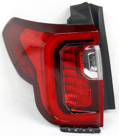 Blemished Left (driver) side lamp, quarter panel mounted, LED type. Does NOT fit AT4 or Black Edition models. Lens surface may have marks. May have other minor imperfections. Please match part numbers before purchasing.** ### Photos ![