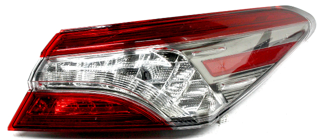 Blemished Lens surface may have marks. May have other minor imperfections. Please match part numbers before purchasing.** ### Photos ![