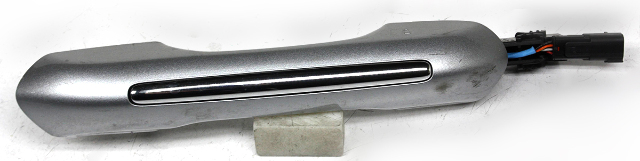 Blemished ONLY for Limited and King Ranch trim models. NOTE: Part is painted, but has scratches and may need to be refinished or repainted at the buyers discretion. May have other minor imperfections. The color of the part can look different, on different monitors. Please match part numbers and double check the color before purchasing.** ### Photos ![