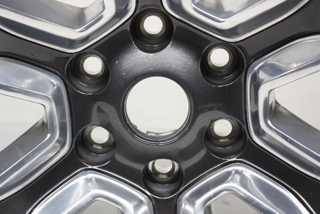 OEM 20 Inch Alloy Wheel For Ram 1500 5YD591AUAA Chrome Black spoke