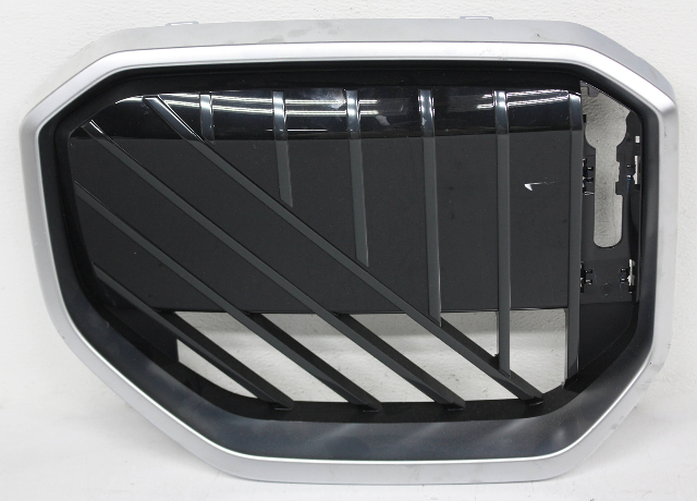 Blemished FITMENT NOTES: Front Right Upper main grille insert with silver surround, w/OUT illuminated option. NOTE: Part is painted, but has scratches and may need to be refinished or repainted at the buyers discretion. May have other minor imperfections. It may have marks from storage and handling but overall in excellent working condition. The color of the part can look different, on different monitors. Multiple similar items in stock; item received may not be exactly as pictured but will be as described. Please match part numbers and double check the color before purchasing.** ### Photos ![