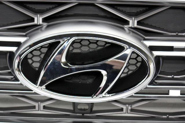 OEM Grille For Hyundai Palisade Limited, Ultimate Chrome 86350