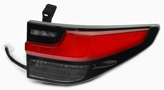 Blemished FITMENT NOTES: Right (passenger) side quarter panel mounted tail lamp, LED type. Lens surface may have marks. May have other minor imperfections. It may have marks from storage and handling but overall in excellent working condition. Please match part numbers before purchasing.** ### Photos ![