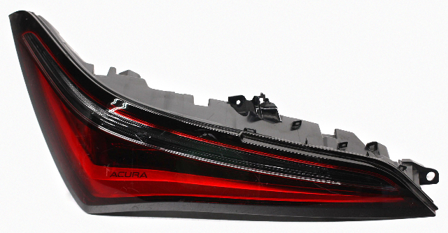 Blemished FITMENT NOTES: Left (driver) side quarter panel mounted tail lamp, LED type. Lens surface may have marks. May have other minor imperfections. It may have marks from storage and handling but overall in excellent working condition. Please match part numbers before purchasing.** ### Photos ![