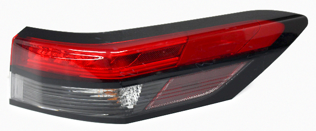Blemished FITMENT NOTES: Right (passenger) side quarter panel mounted tail lamp, LED type. Lens surface may have marks. May have other minor imperfections. It may have marks from storage and handling but overall in excellent working condition. Please match part numbers before purchasing.** ### Photos ![