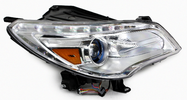 Blemished FITMENT NOTES: Right (passenger) side headlamp, High Intensity Discharge (HID), Xenon type. ONLY for Premium models with Adaptive option (Code TSH). Comes as shown. WARNING: May require programming for proper functionality. Lens surface may have marks. May have other minor imperfections. It may have marks from storage and handling but overall in excellent working condition. Please match part numbers before purchasing.** ### Photos ![