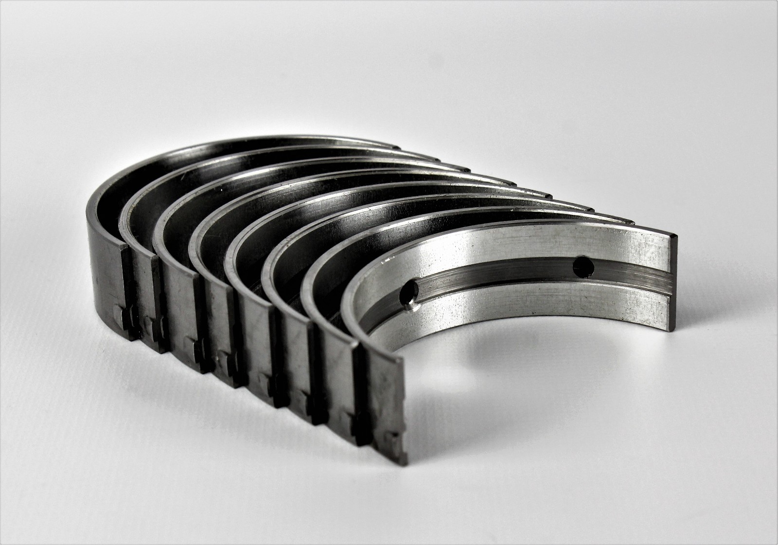 DNJ Engine Components MB1105.30 Main Bearing