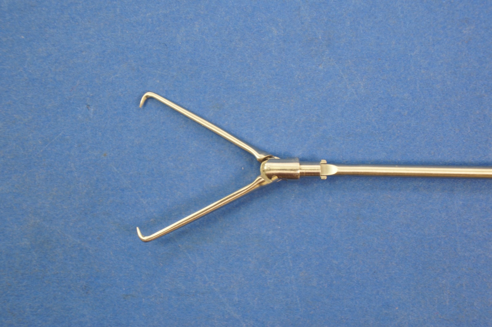 Karl Storz 33310UM Clickline Sawahle tenaculum forceps insert, 5mm x ...