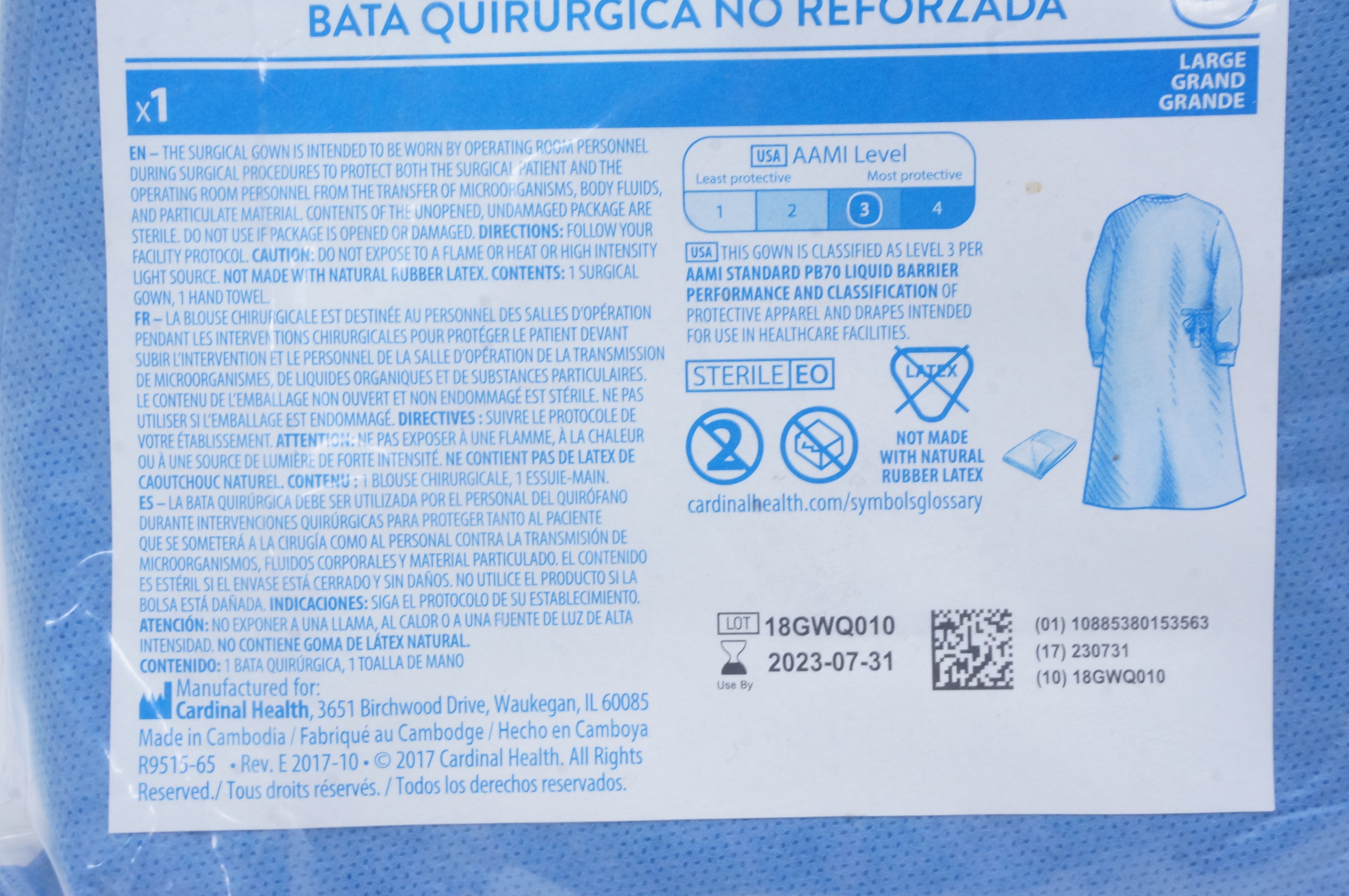 Cardinal Health 9515 NonReinforced Surgical Gown, Large