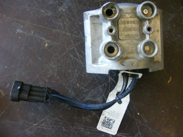 2006 Evinrude E-Tec 250hp outboard fuel injector 351057 5005863