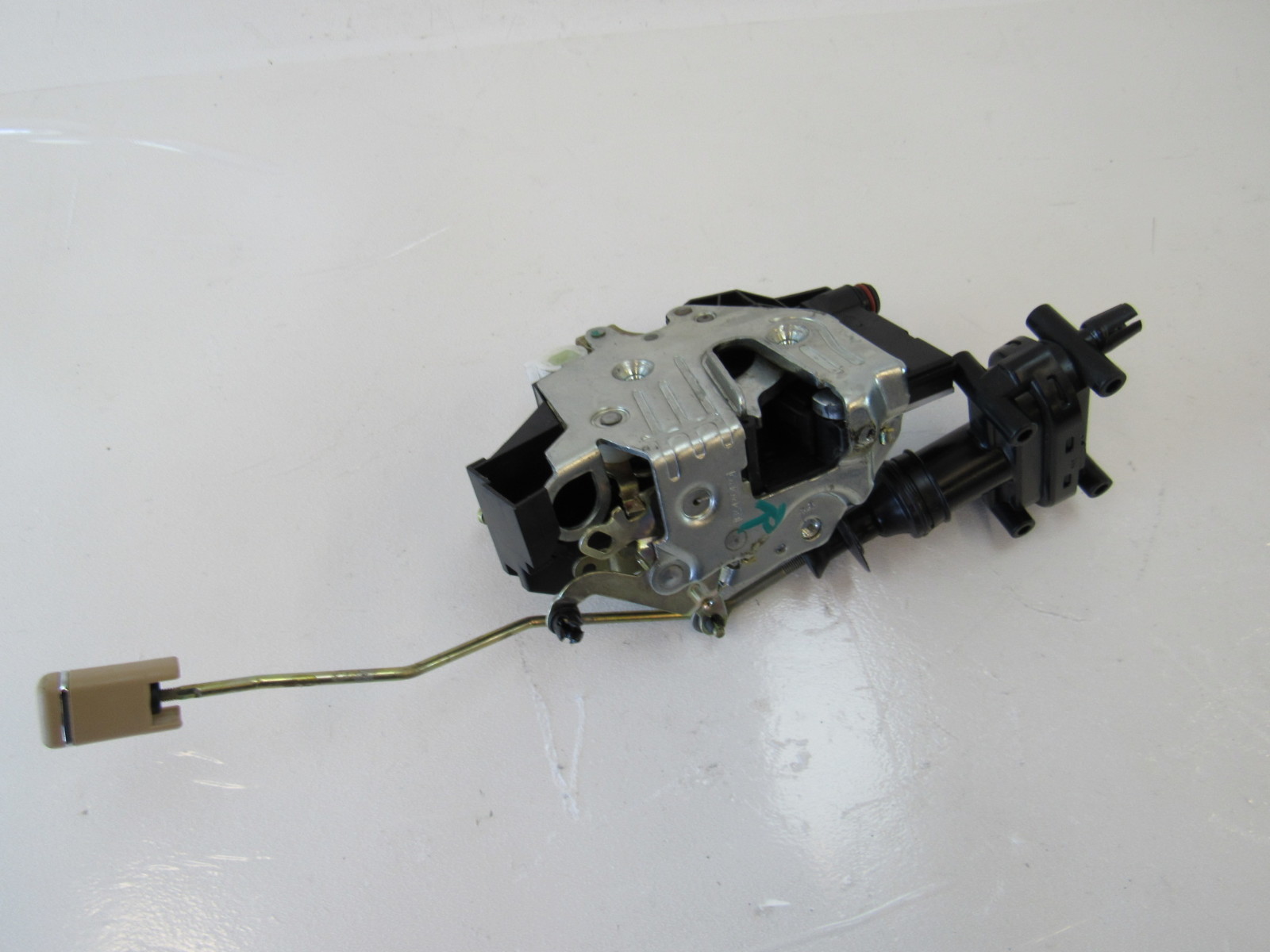 02 Mercedes R129 SL500 SL600 door latch and actuator, right S Auto Parts