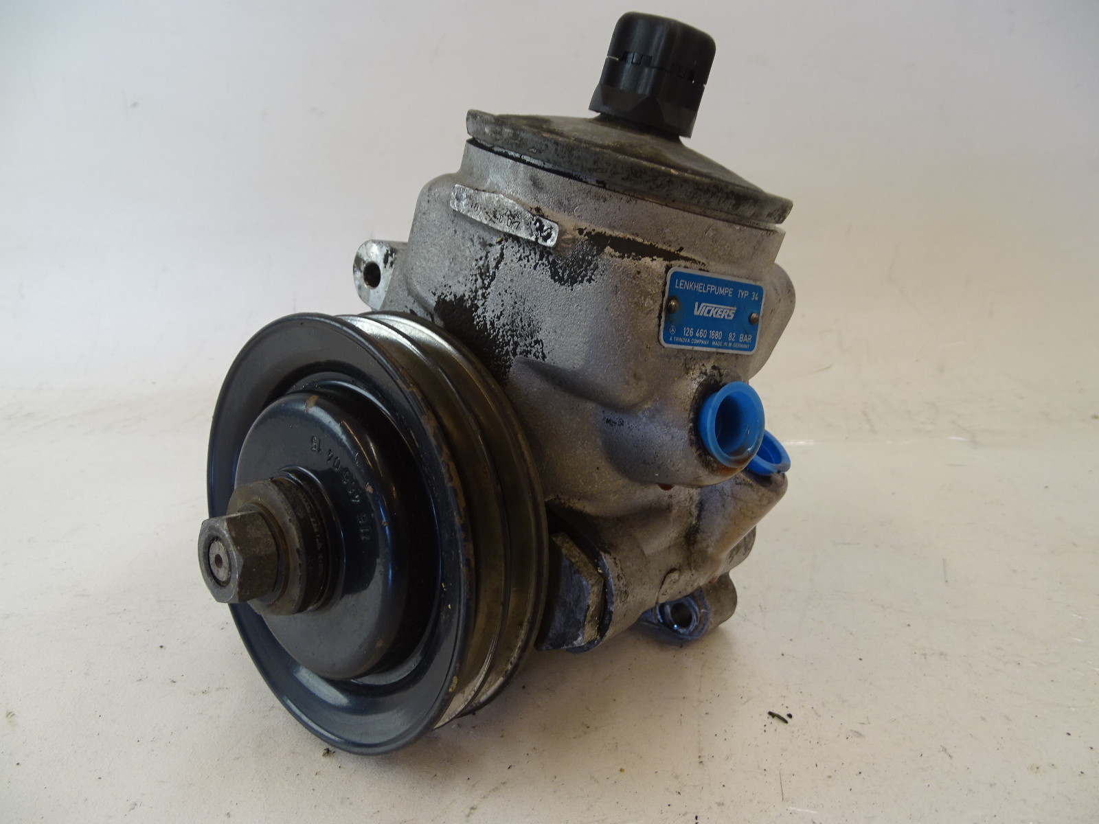 87 Mercedes W126 560SEC power steering pump 1264601680 S Auto Parts