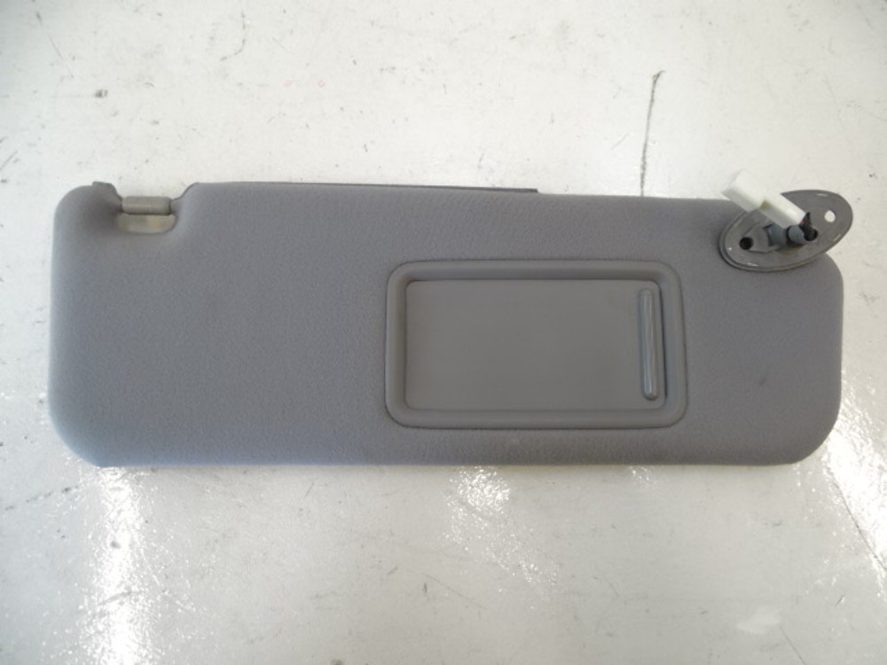 prius visor