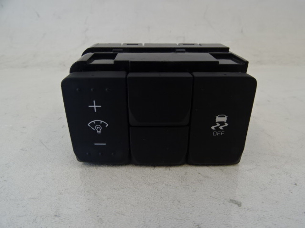 16 Kia Soul switch, traction control S Auto Parts