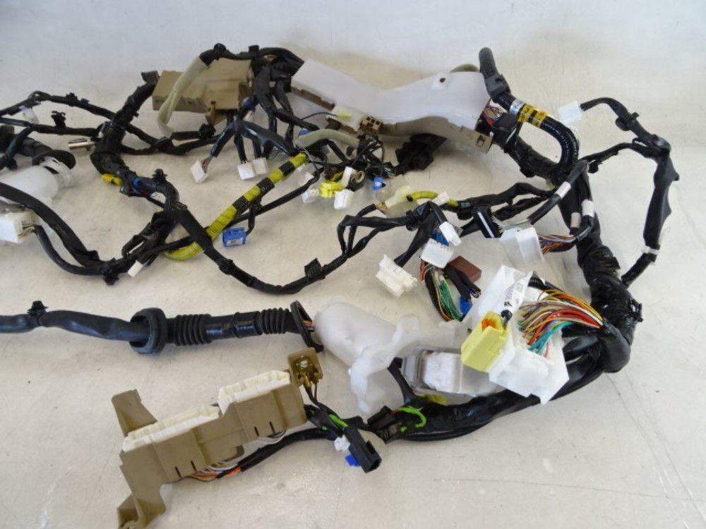 19 Subaru Crosstrek wiring harness, instrument panel 81302FL271 S