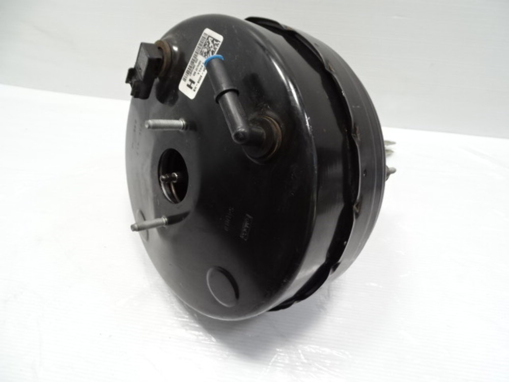 19 Ford F150 brake booster master cylinder jl342005hb S Auto Parts