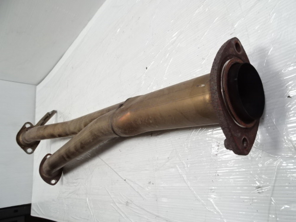 19 Toyota exhaust center pipe 174200P440 S Auto Parts
