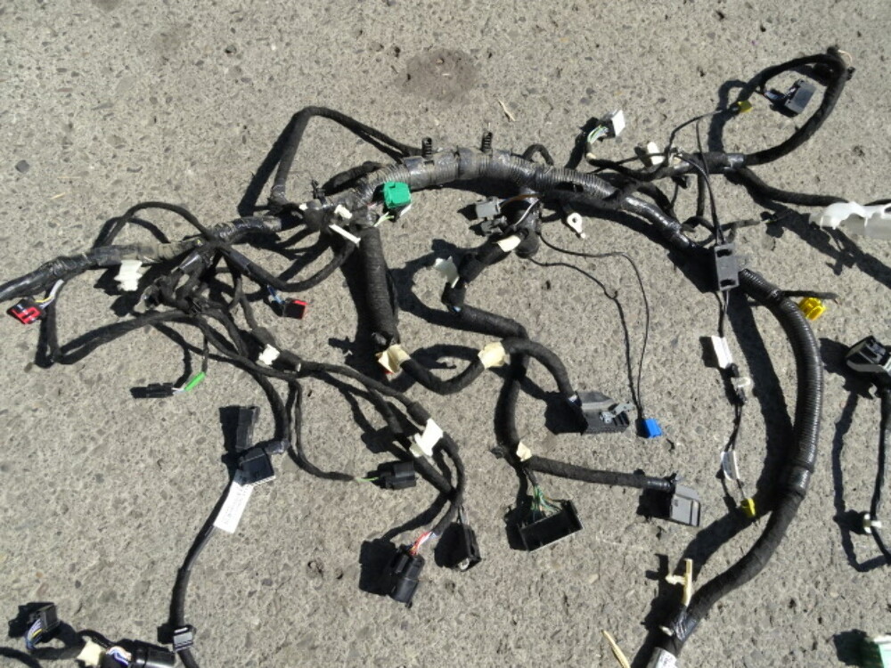 19 Ford F150 wire harness, instrument dash compartment | S Auto Parts