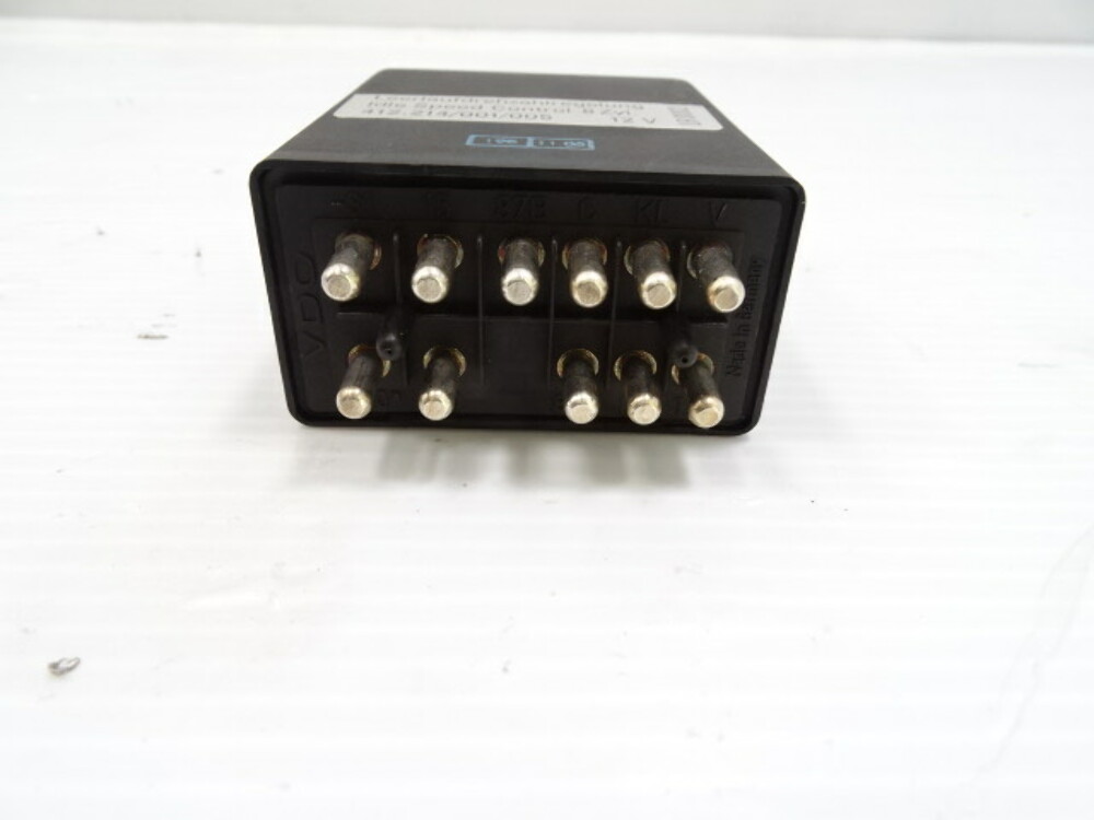89 Mercedes W126 420SEL 560SEL module, idle speed control 0065458532