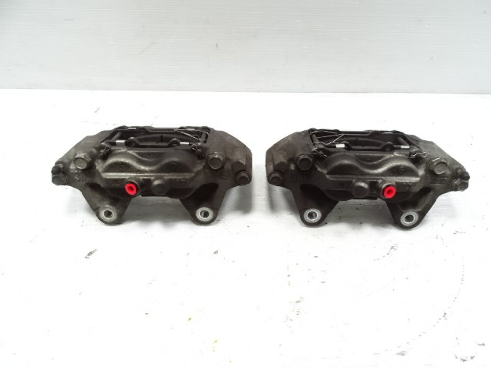 04 Lexus GX470 brake calipers, front 4773060261 4775060261 S Auto Parts