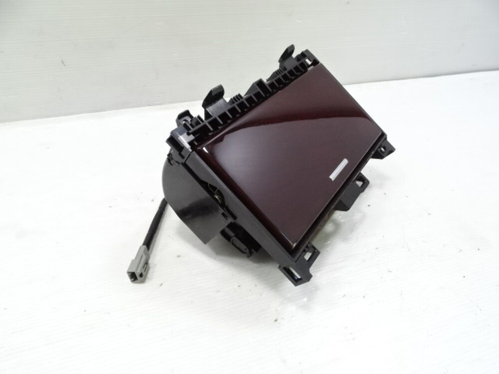 17 Lexus GX460 cup holder w/ wood trim center console 5563060030 S