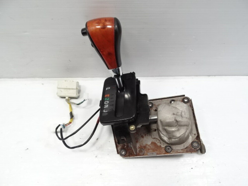 01 Lexus LX470 gear shifter selector S Auto Parts