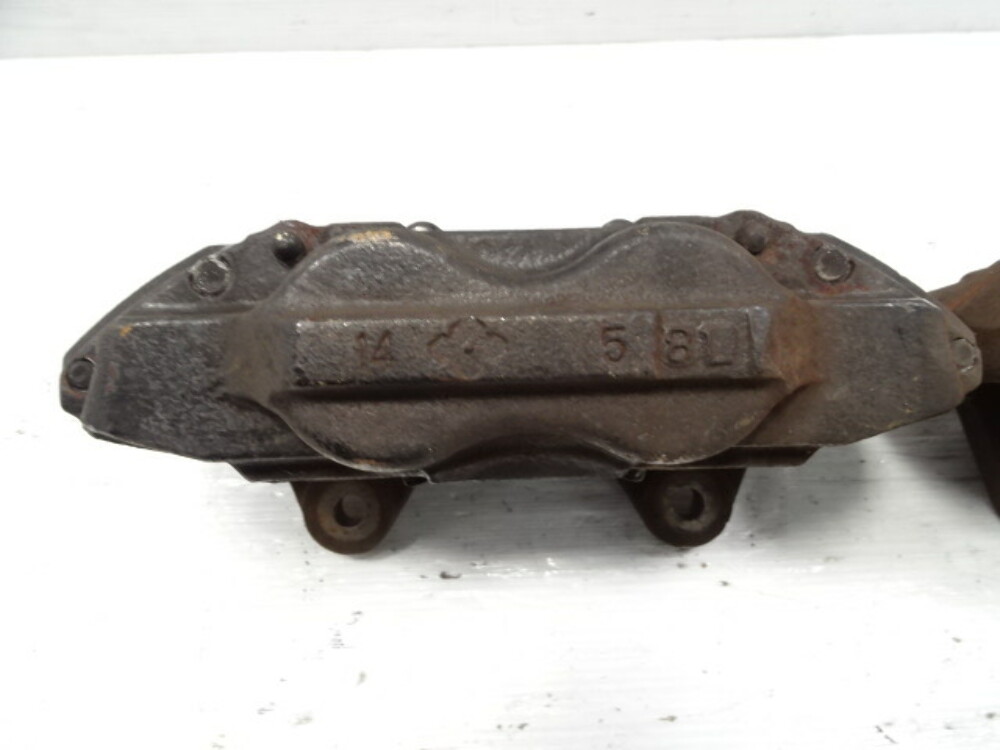 04 Lexus GX470 brake calipers, front 4773060261 4775060261 S Auto Parts