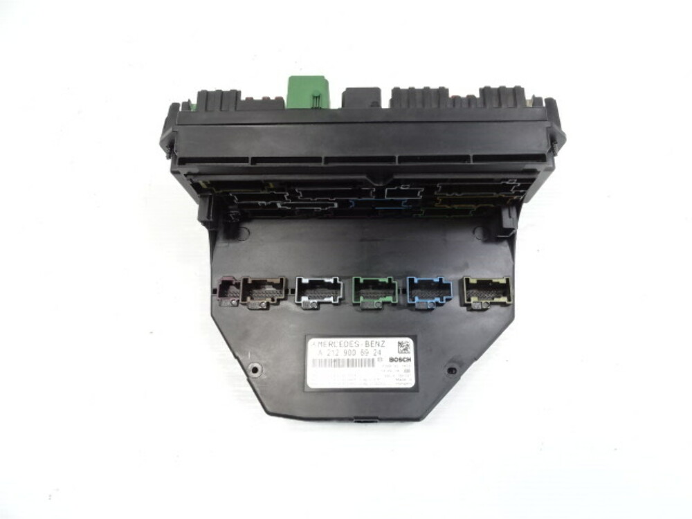 14 Mercedes W212 E350 module, fuse box, SAM front, 2129006924 S Auto