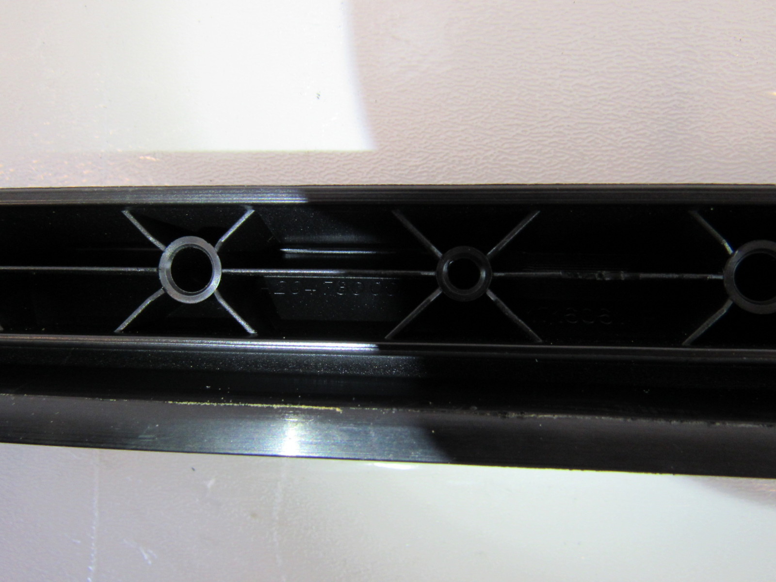 Mercedes W204 C300 C350 wind deflector, for sunroof 2047800044 S Auto