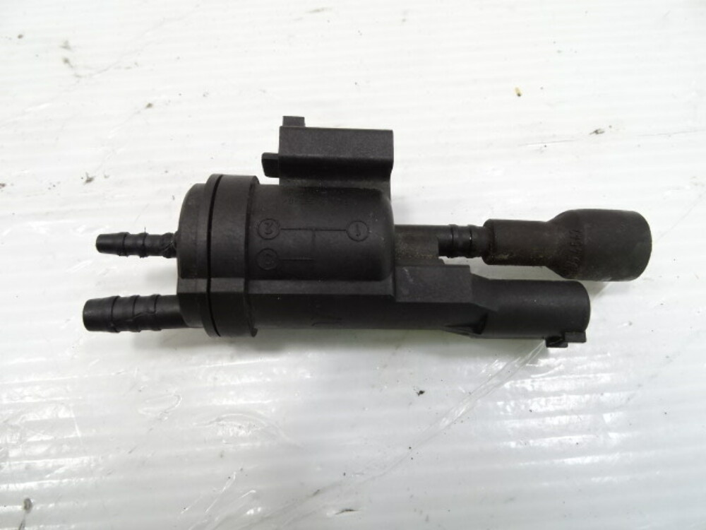 Mercedes W221 S550 valve, switchover, solenoid, air vaccum 0025401497 ...