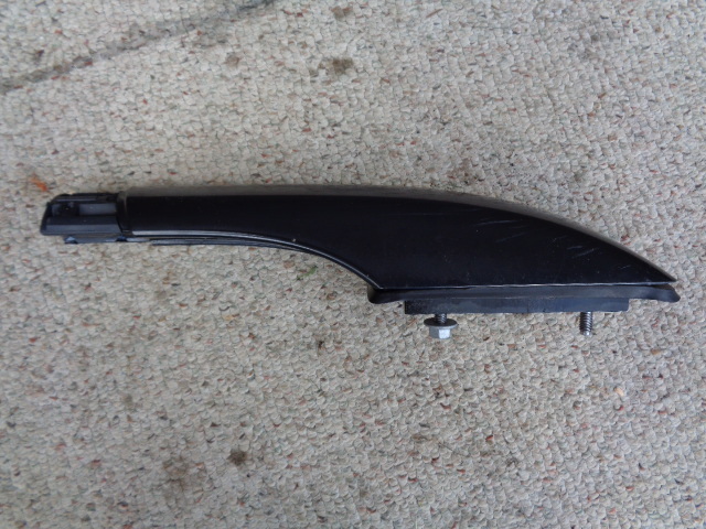 07-12 Mercedes X164 GL450  roof rack end cap, side rail, left rear GL320 GL550