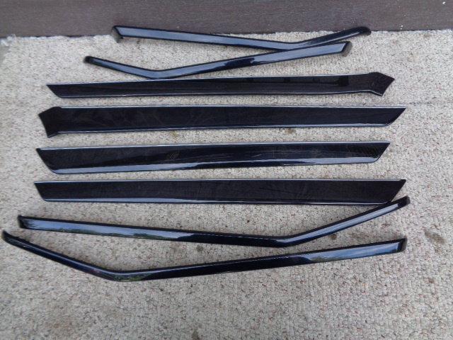 12 Mercedes W212 E550 door wood trim set, ash black 2127200522 2127200622