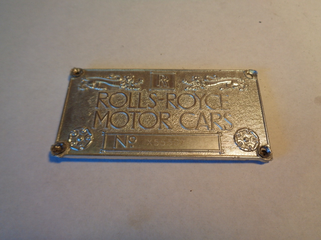 Rolls-Royce Motor Cars emblem, serial number plaque plate