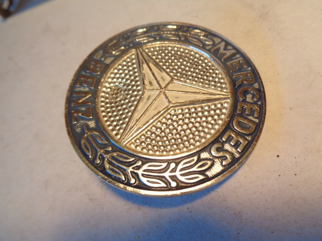 83 Mercedes R107 380SL emblem, on hood, star, 107 Puc C