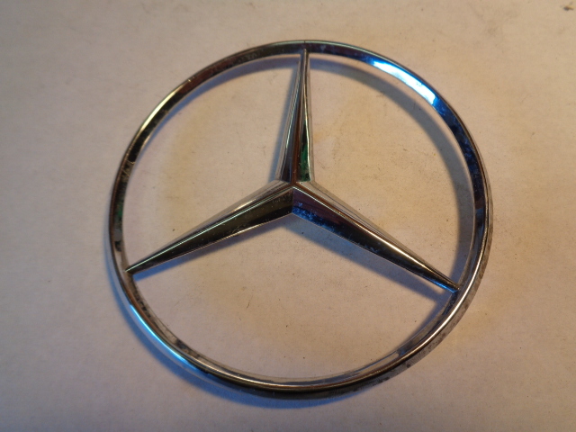 87 Mercedes W126 420SEL 560SEL emblem, on trunk lid, 1267580158