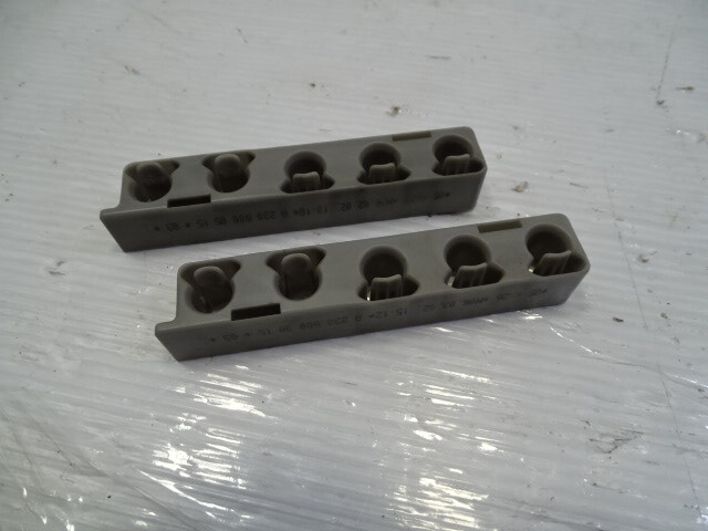Mercedes R230 SL500 door vacuum pump line holders fixator 2308000515 2308000015